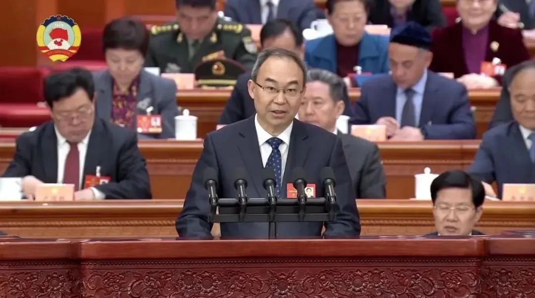 聚焦两会医声 | AI医疗、儿童罕见病、中小学心理健康、老年医保......